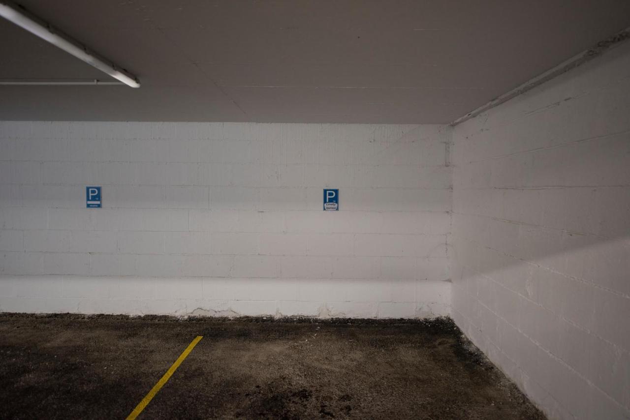 Lovely Apartman- Free Parking Pécs Exterior foto
